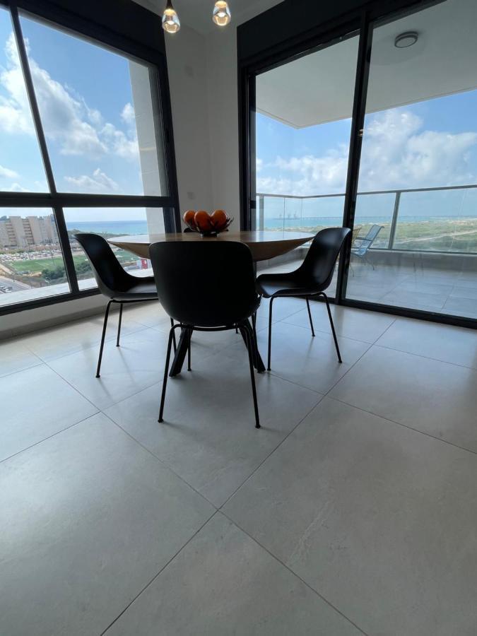 #דירת יוקרה על הים Sunset Beach Apartment# Givat Olga Exterior photo